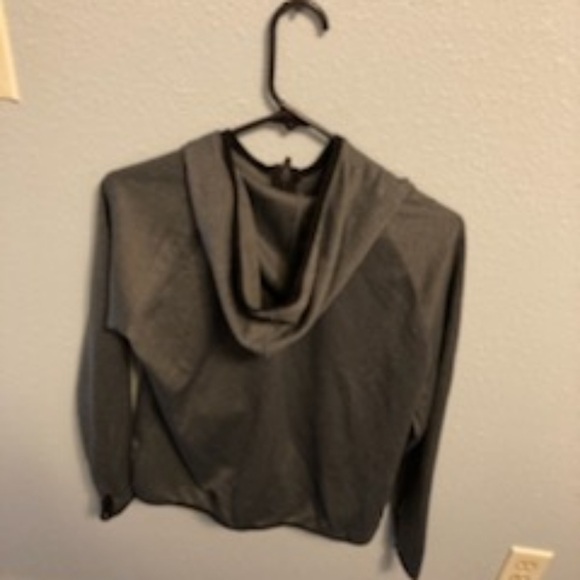 Womens sz M. Like new AVIA active wear zip up hoody - Picture 4 of 5